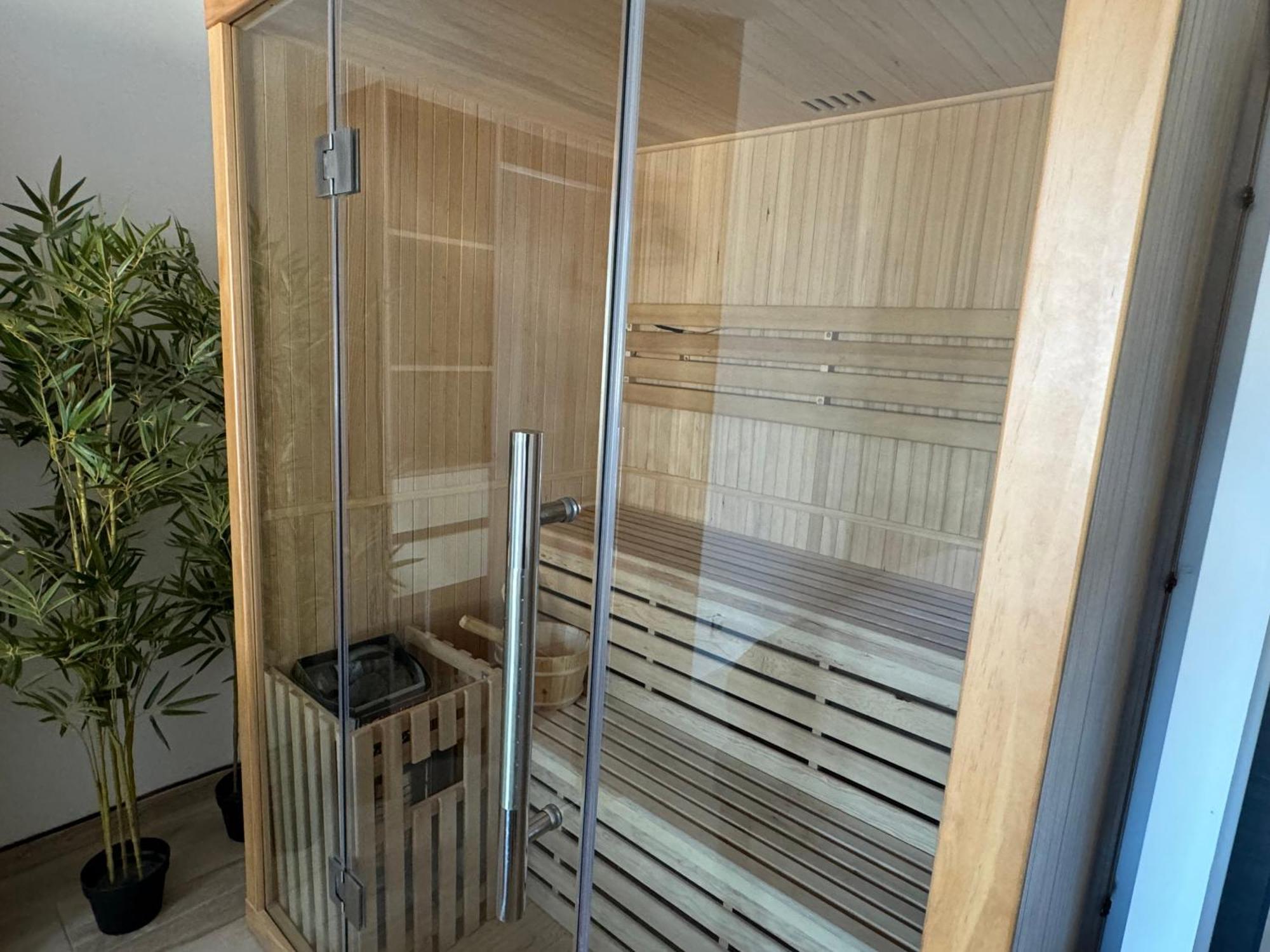 Maison Avec Jacuzzi Et Sauna Epinal Exterior photo